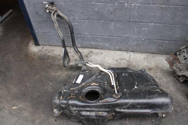 RESERVOIR DE CARBURANT VAG - Vue 1